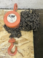 CM #622 1/2 TON HAND CHAIN HOIST - BV1039