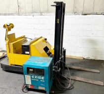 YALE 3,000LBS. WALK BEHIND ELECTRIC LIFT - BV2675