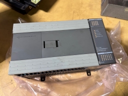 ALLEN BRADLEY SLC-500 PLC - NEW - BV3186