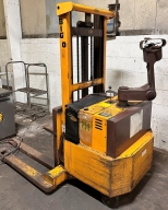 BIG JOE PDH30-106 3,000LBS. ELECTRIC LIFT - BV3633 08