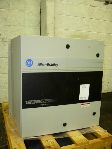 ALLEN BRADLEY #1336 PLUS II 20HP ADJUSTABLE F - CB915